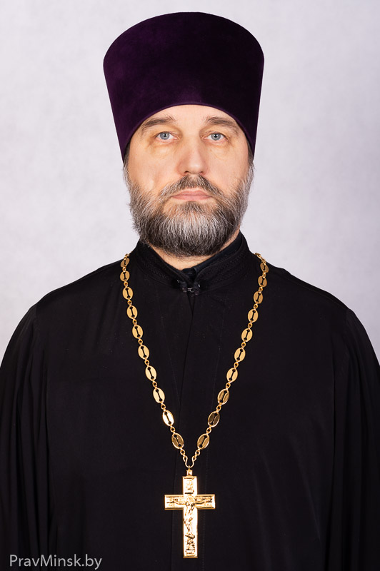 ierej-mihail-romanov.jpg