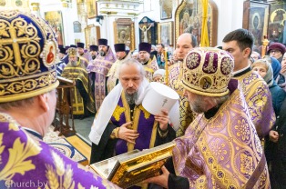 В столице Беларуси встретили великую святыню – частицу Пояса Пресвятой Богородицы